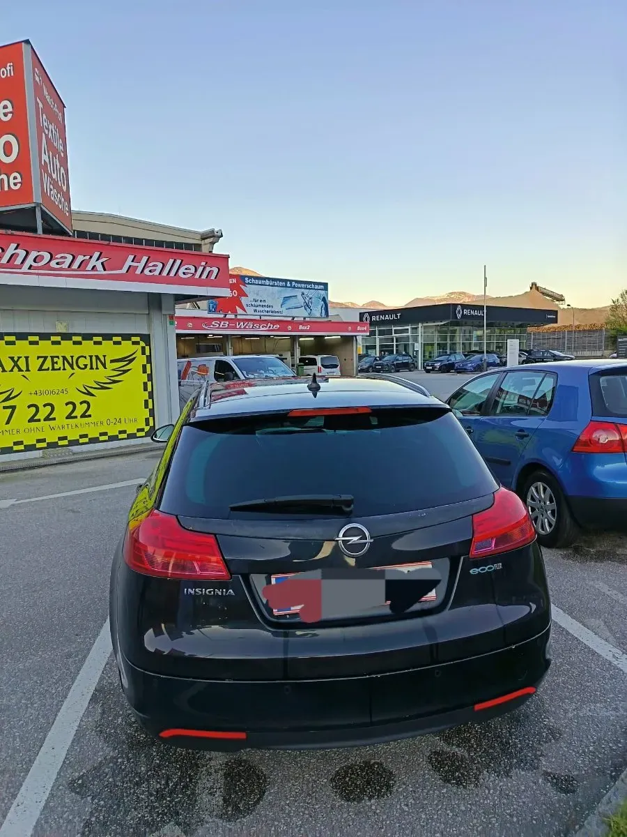 Opel Insignia 2010 photo 3