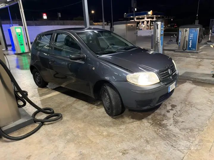 Fiat Punto 2004 photo 3