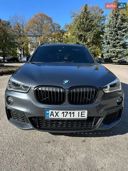BMW X1
