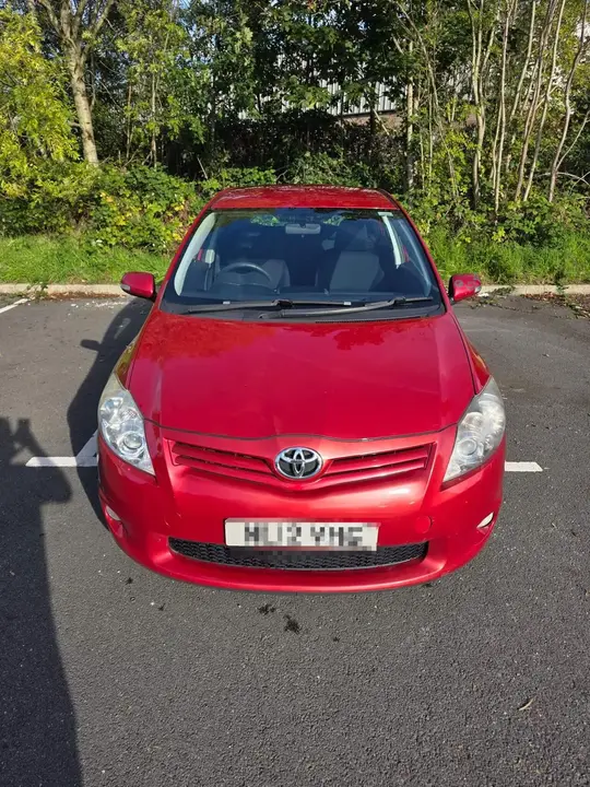 Toyota Auris 2012 photo 4