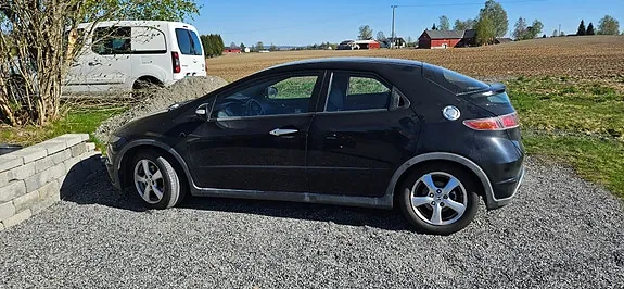 Honda Civic 2008 photo 2