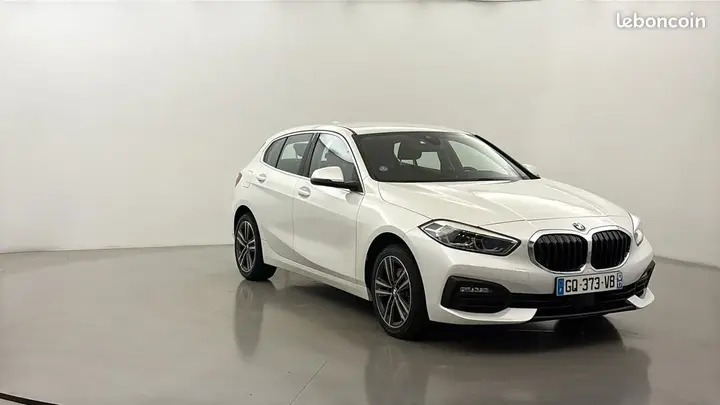 BMW Série 1 2023 photo 3