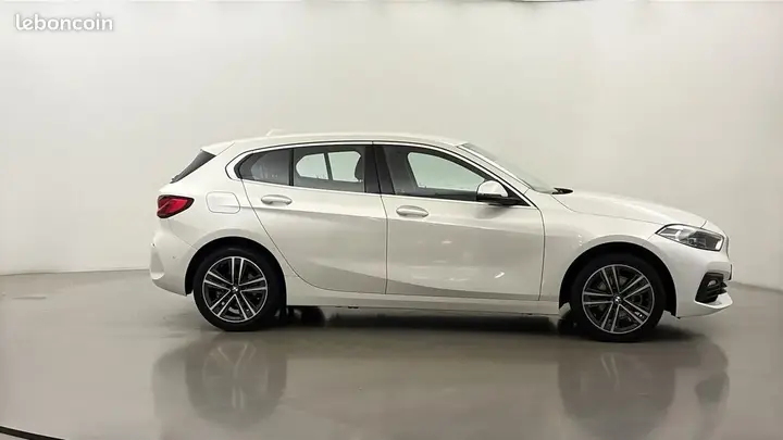 BMW Série 1 2023 photo 4