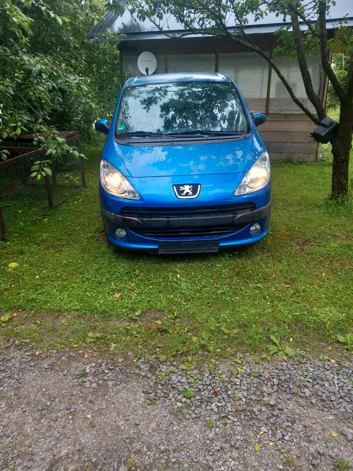 Peugeot 1007