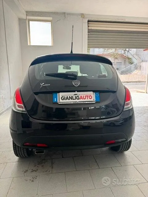 Lancia Ypsilon 2015 photo 4