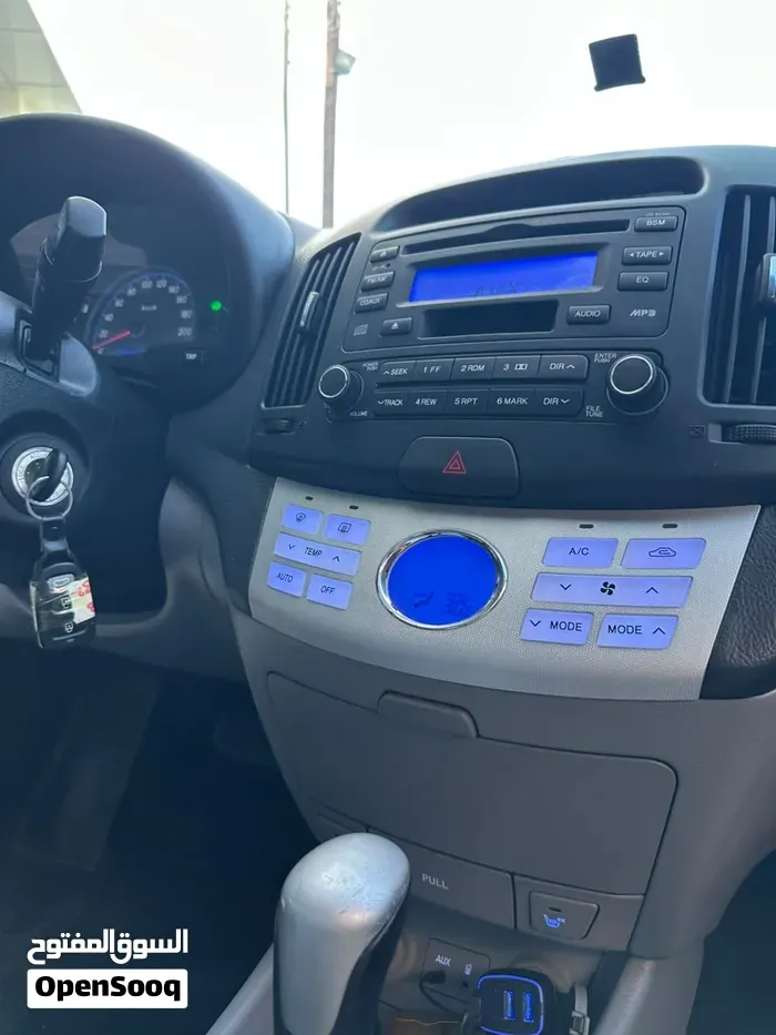 Hyundai Avante 2008 photo 4