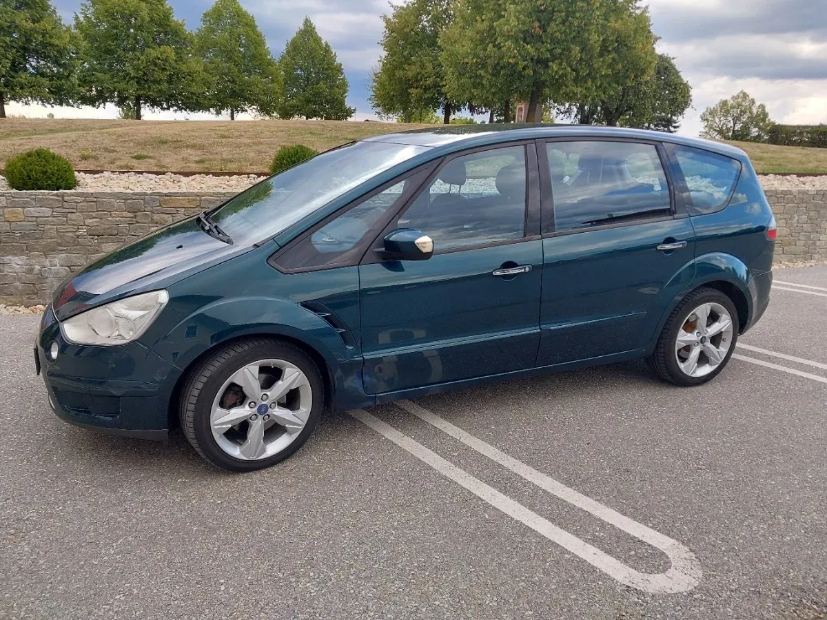 Ford S-Max