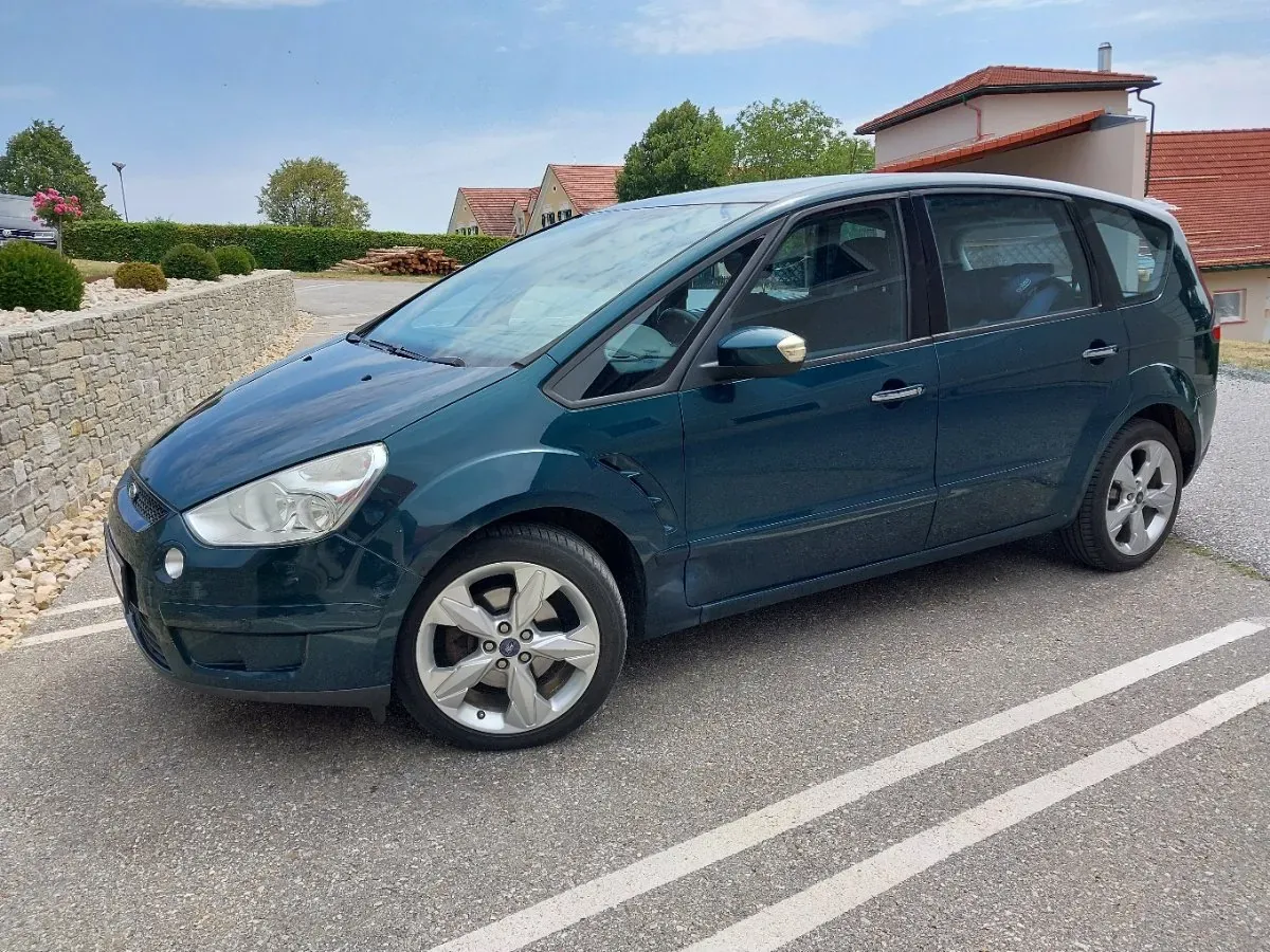 Ford S-Max 2009 photo 3