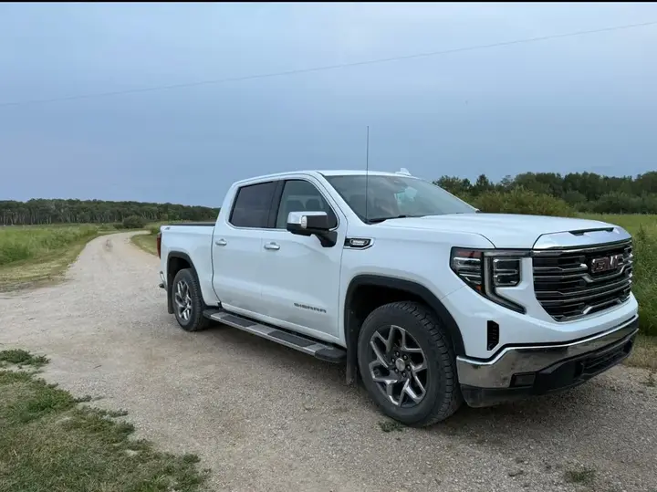 GMC Sierra 1500 2022 photo 2