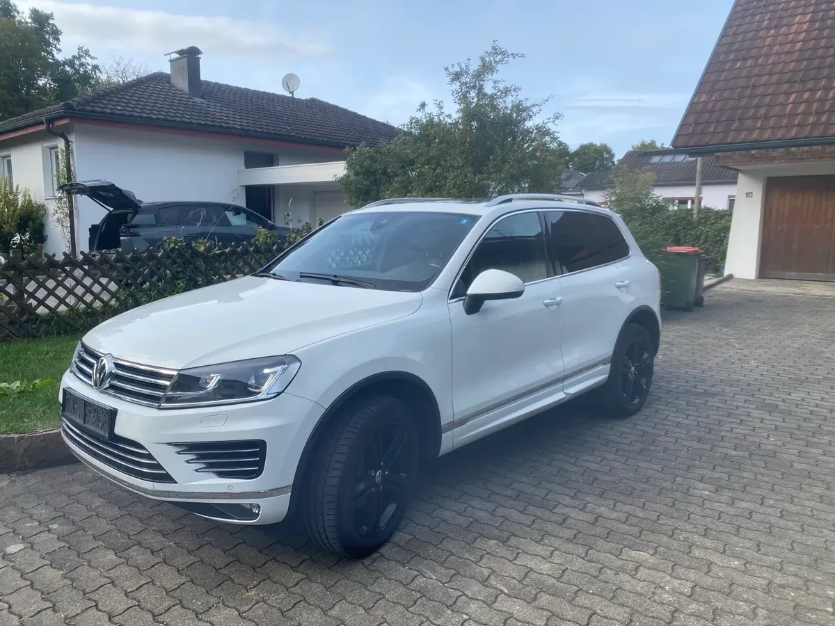 Volkswagen Touareg 2016 photo 3