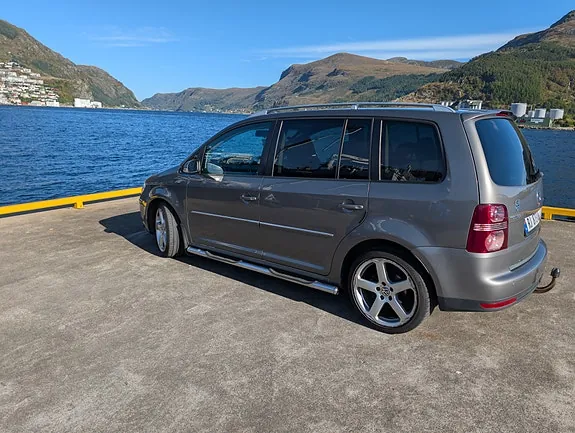 Volkswagen Touran 2008 photo 5
