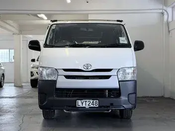 Toyota Hiace 2019 photo 5