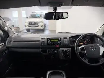 Toyota Hiace 2019 photo 3