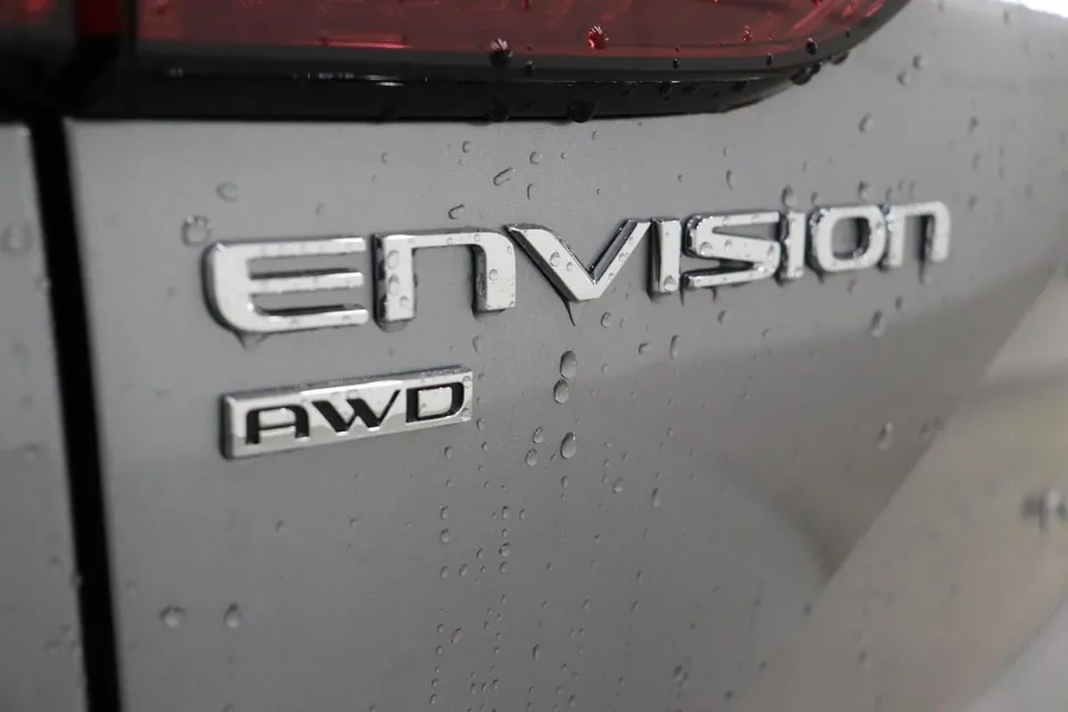 Buick Envision 2026 photo 5