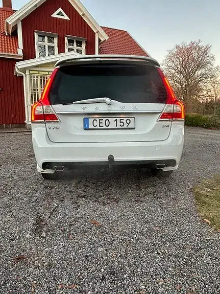 Volvo V70 2015 photo 4