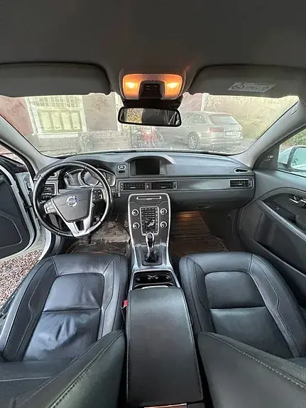 Volvo V70 2015 photo 5