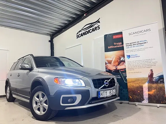 Volvo Xc70 2011 photo 2