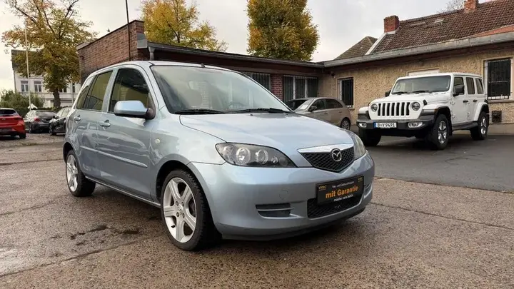 Mazda 2