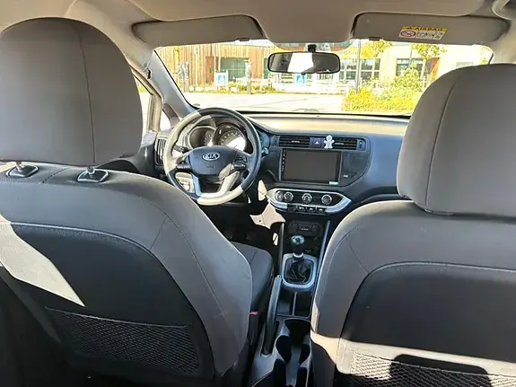 Kia Rio 2014 photo 2
