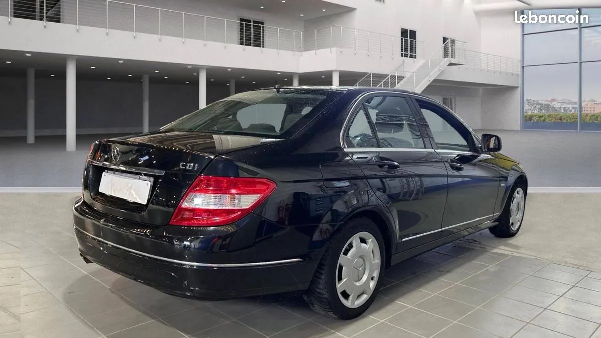 Mercedes-Benz C-Class 2007 photo 2