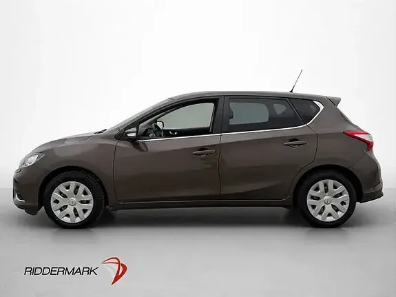 Nissan Pulsar 2015 photo 4