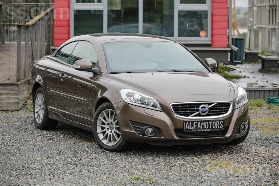 Volvo C70 2012 photo 2