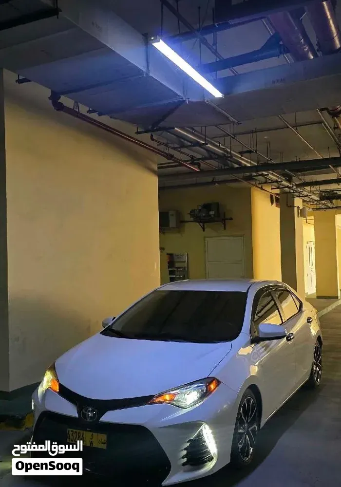 Toyota Corolla 2017 photo 2