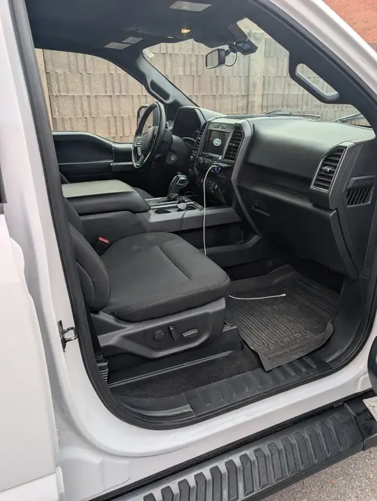 Ford F-150 2020 photo 2