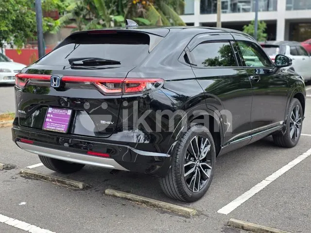 Honda Vezel 2024 photo 2