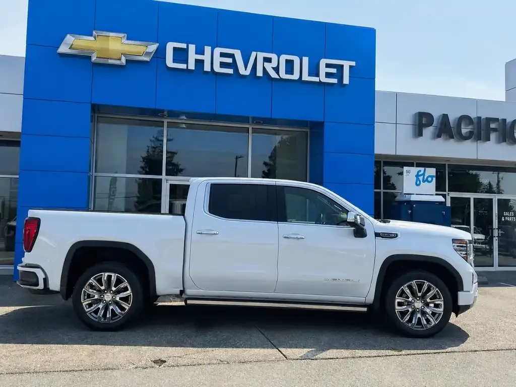 GMC Sierra 1500 2026 photo 2