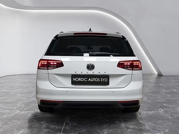 Volkswagen Passat 2020 photo 5