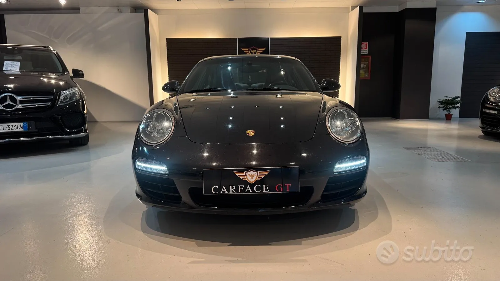 Porsche 911 2011 photo 2