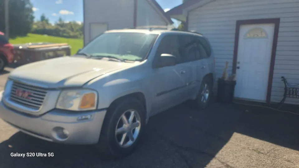 GMC Envoy 2008 photo 4