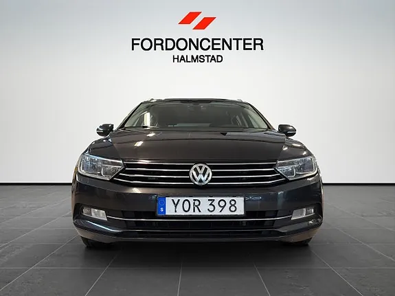 Volkswagen Passat 2018 photo 2