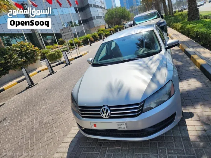 Volkswagen Passat 2013 photo 2