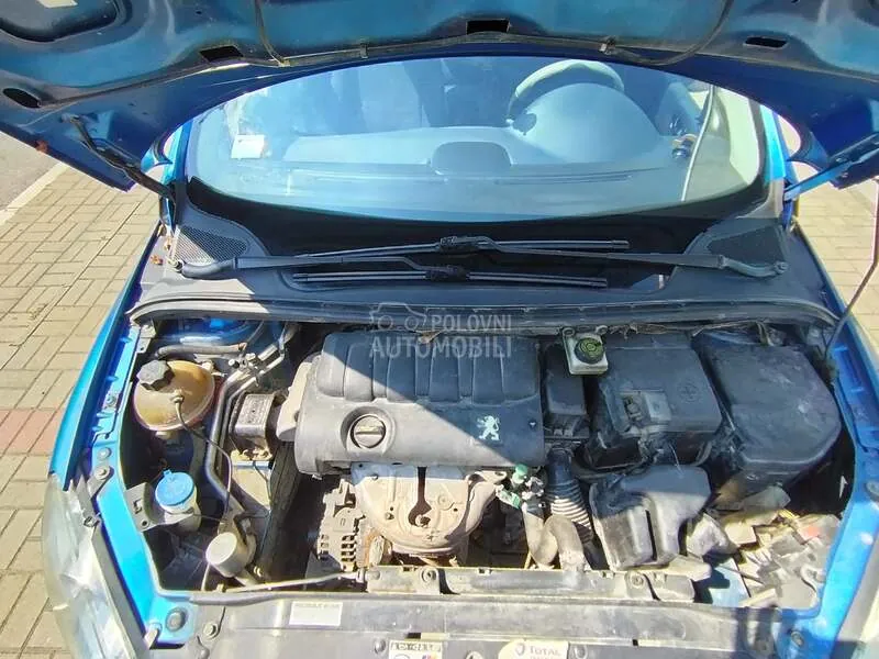 Peugeot 307 2004 photo 5