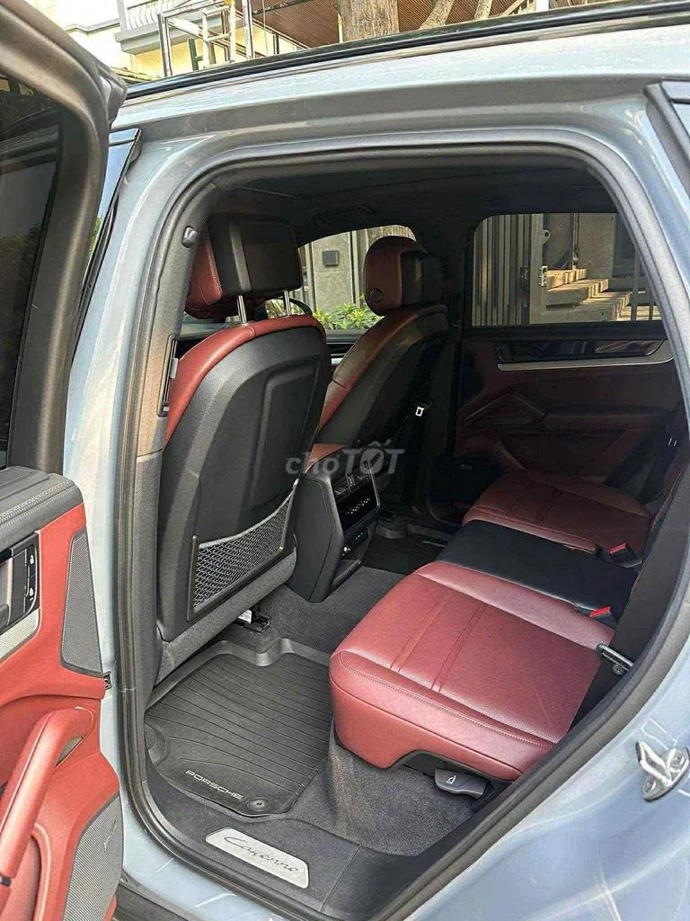 Porsche Cayenne 2023 photo 3