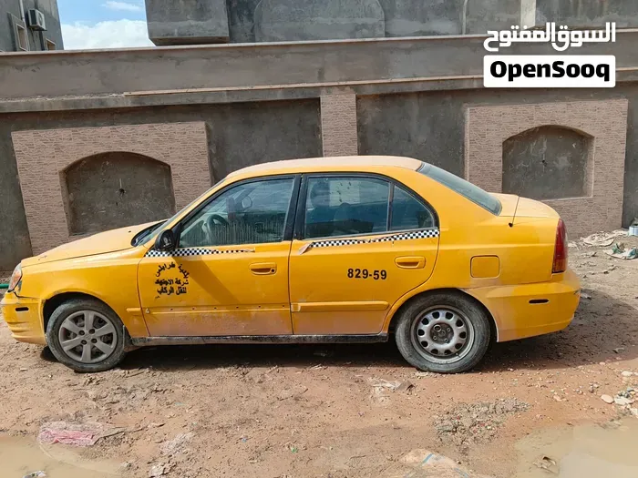Hyundai Elantra 2002 photo 2
