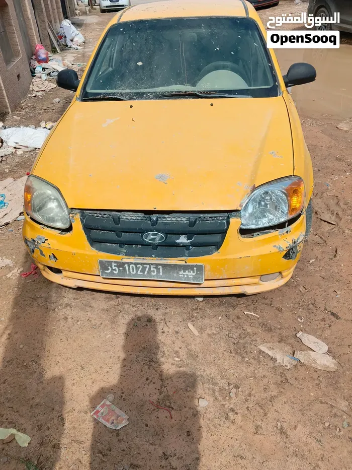 Hyundai Elantra 2002 photo 3