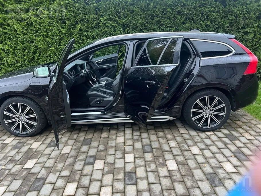 Volvo V60 2013 photo 3