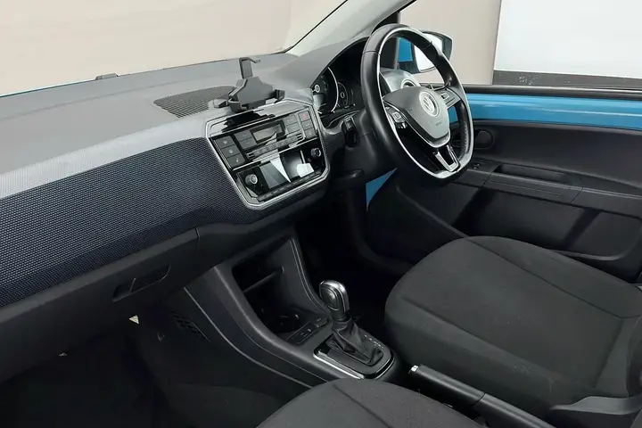 Volkswagen E-Up! 2022 photo 2