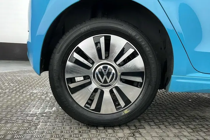 Volkswagen E-Up! 2022 photo 5