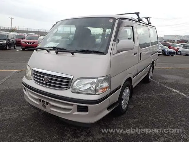 Toyota Hiace 2001 photo 2