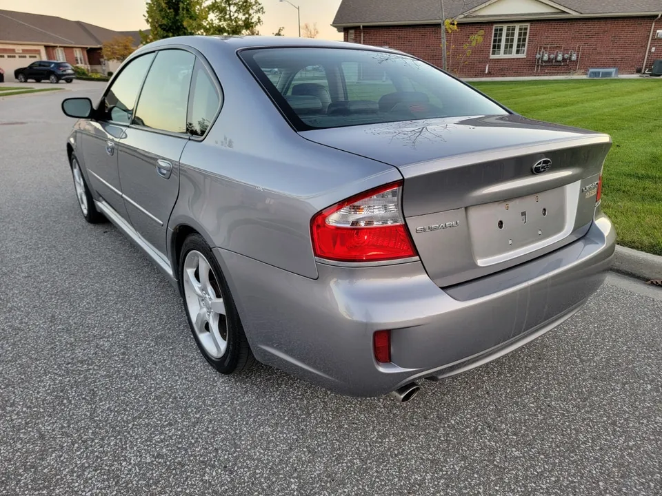 Subaru Legacy 2008 photo 2