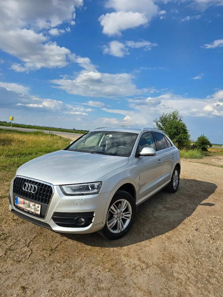 Audi Q3 2012 photo 3