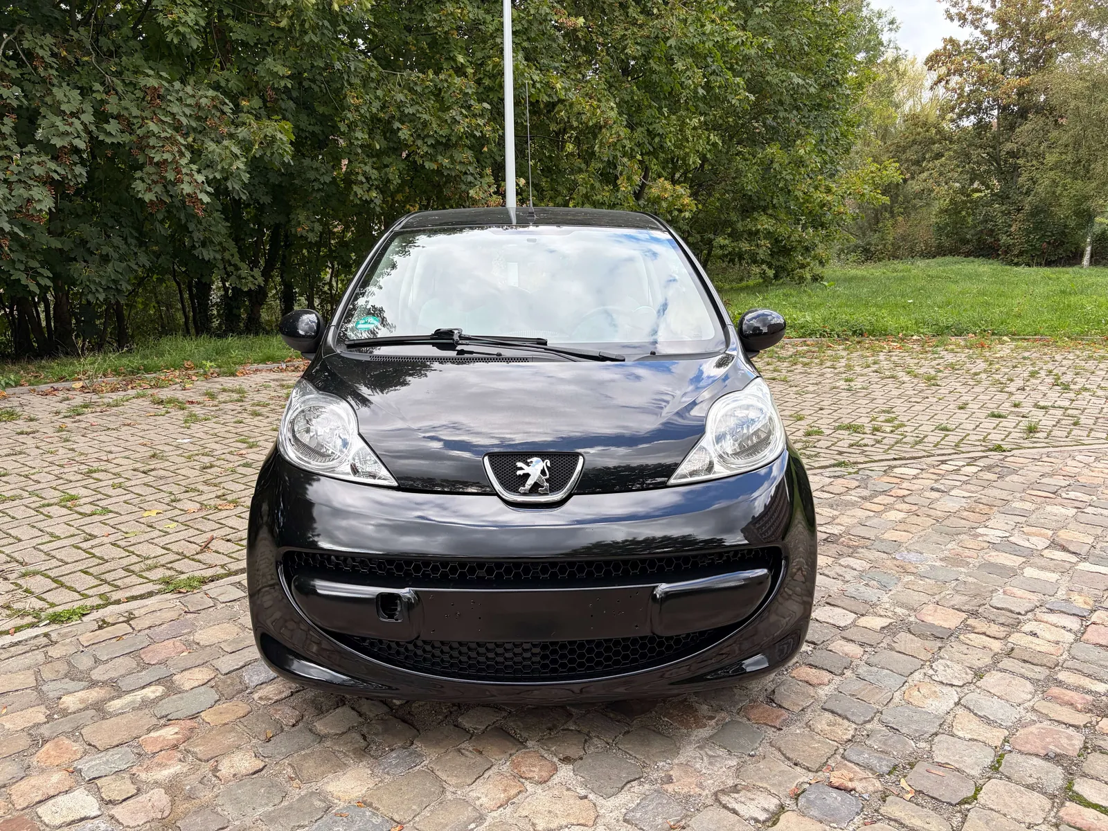 Peugeot 107 2008 photo 2