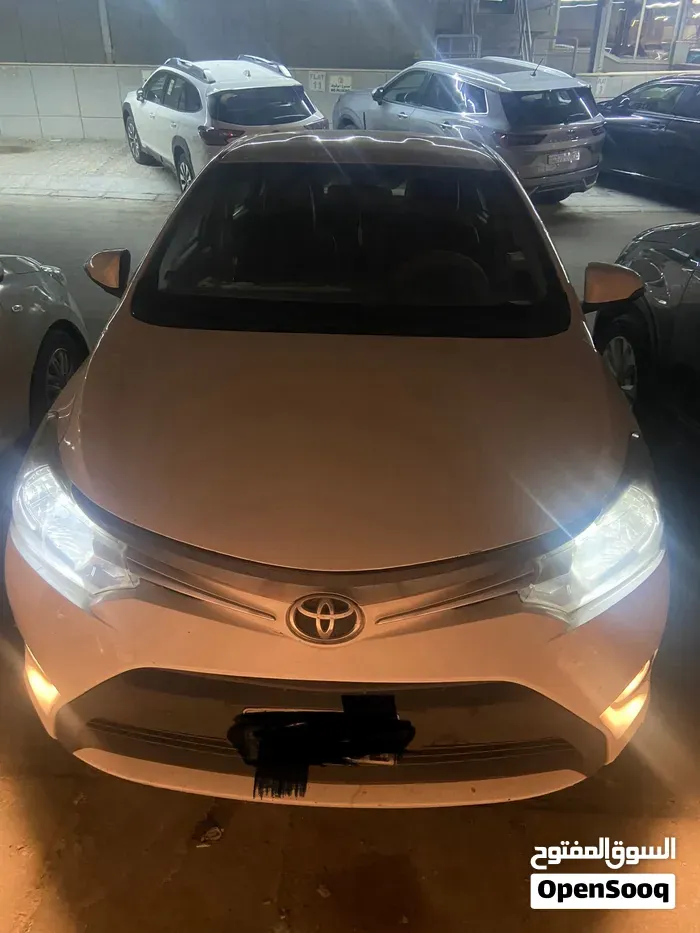 Toyota Yaris 2013 photo 5