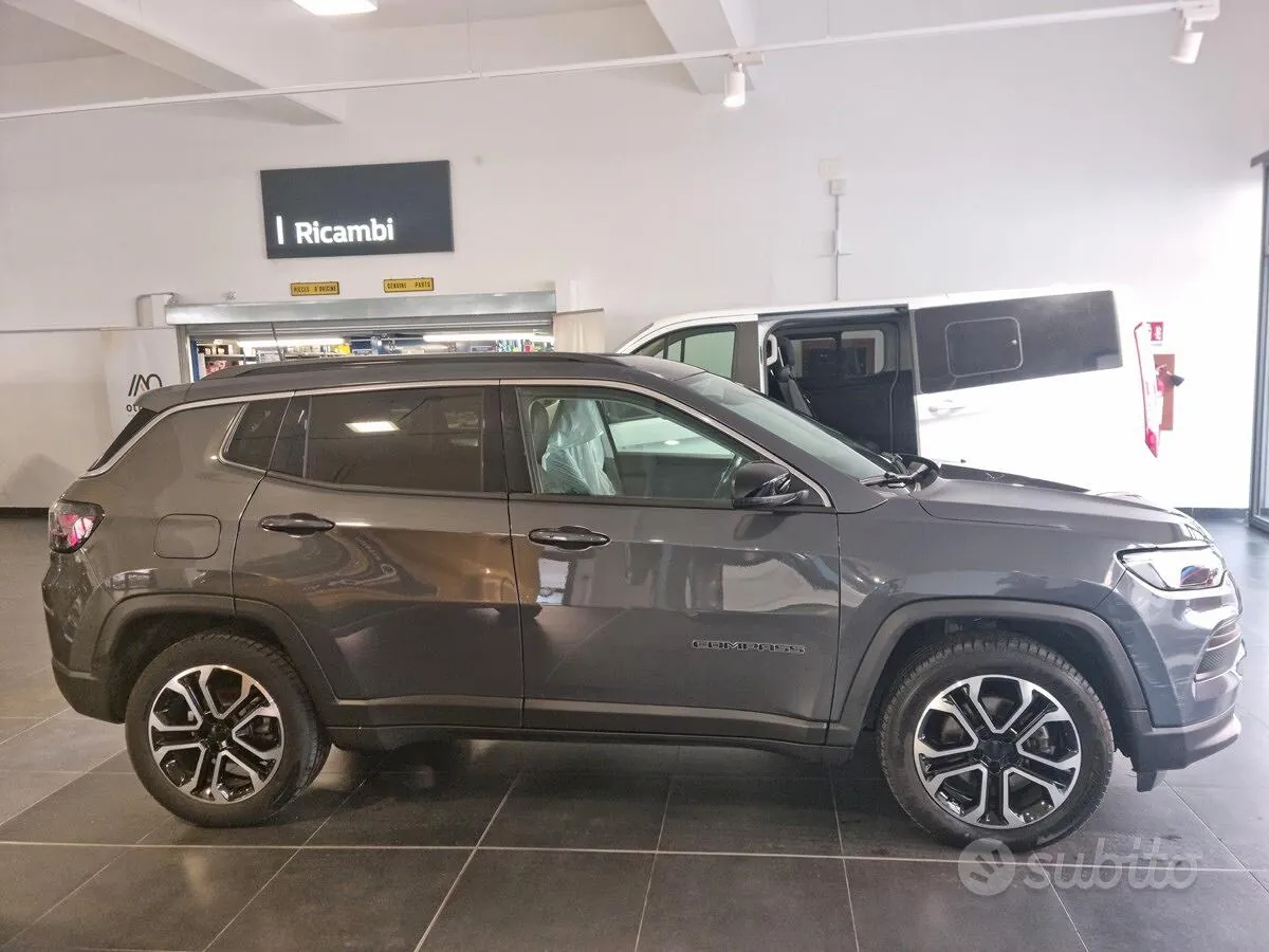 Jeep Compass 2024 photo 3