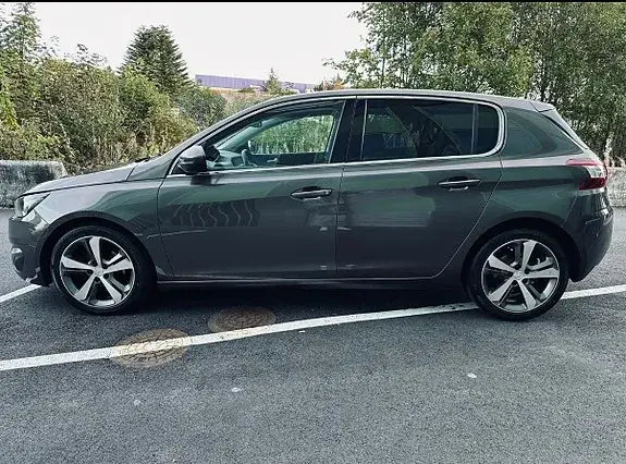 Peugeot 308 2014 photo 3