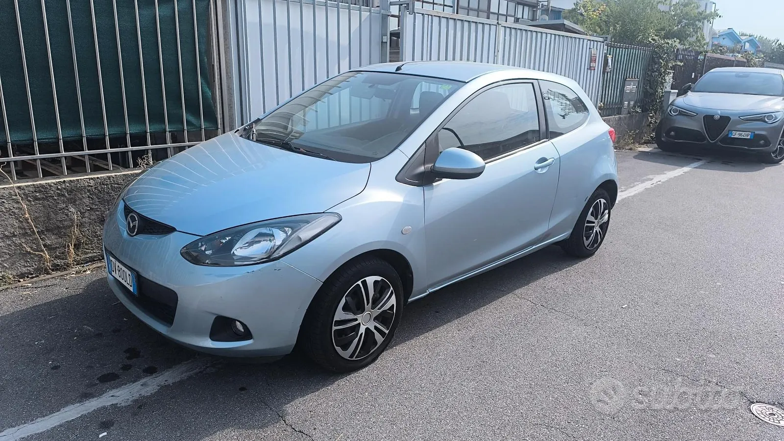 Mazda 2